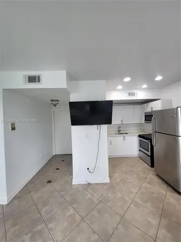 1008 Jefferson Avenue Miami Beach FL 33139