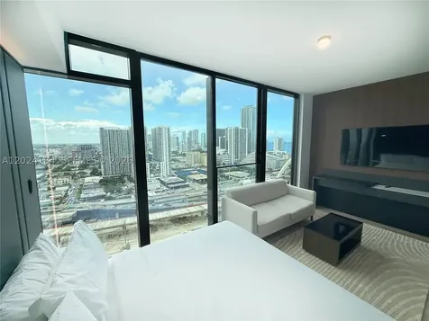 20 NE 11 Street Miami FL 33132