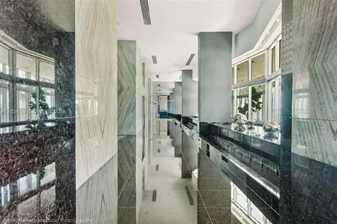 335 S Biscayne Boulevard Miami FL 33131