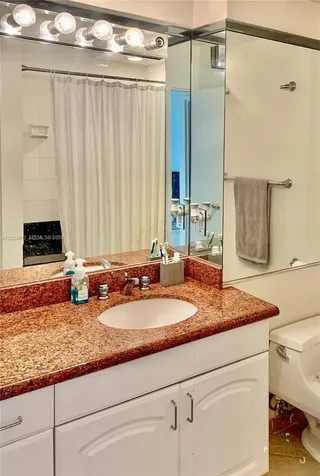 800 West Avenue Miami Beach FL 33139