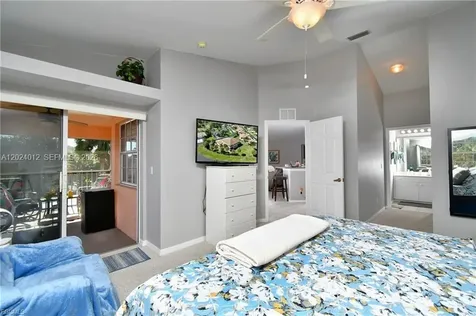 19999 Lake Vista Circle Lehigh Acres FL 33936