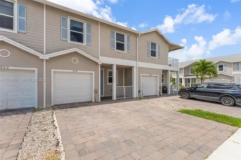 914 SE 18th Street Homestead FL 33034