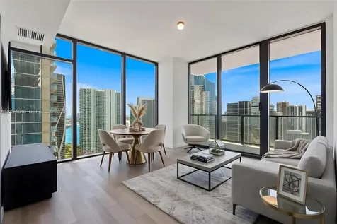 20 NE 11th 20 NE 11th Street Miami FL 33132