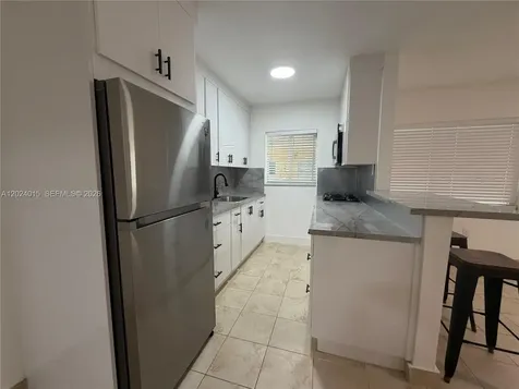 65 Washington Avenue Miami Beach FL 33139