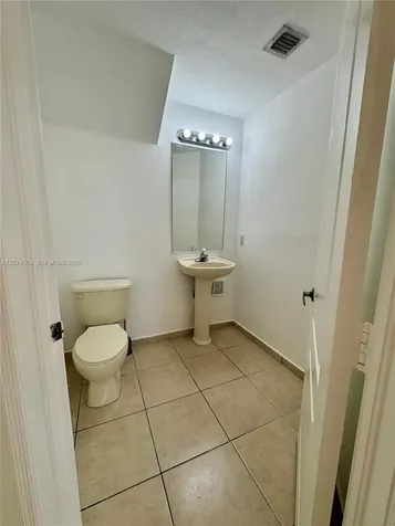 8936 W Flagler Street Miami FL 33174