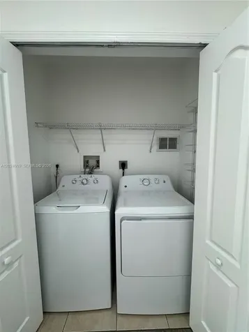 8936 W Flagler Street Miami FL 33174