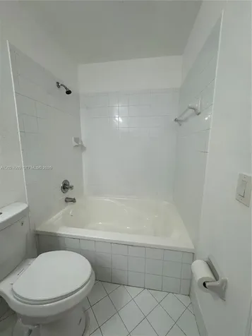8936 W Flagler Street Miami FL 33174