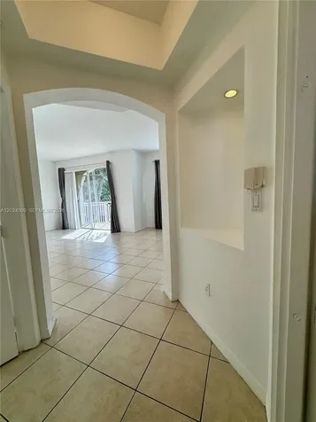 8936 W Flagler Street Miami FL 33174