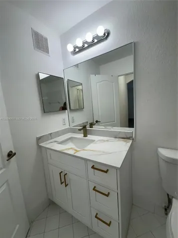8936 W Flagler Street Miami FL 33174