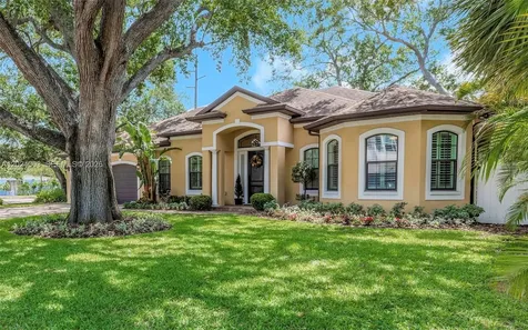 3502 W Cherokee Avenue Tampa FL 33611
