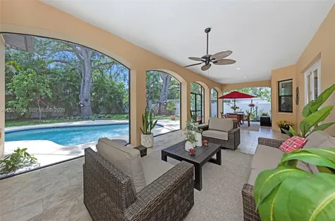 3502 W Cherokee Avenue Tampa FL 33611