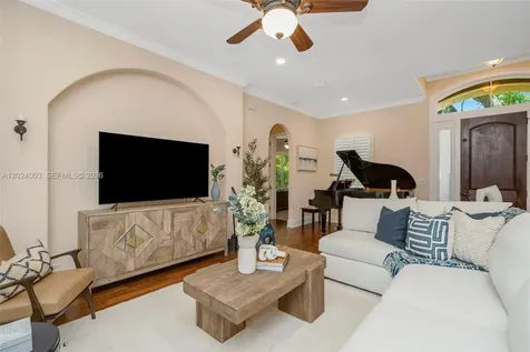 3502 W Cherokee Avenue Tampa FL 33611