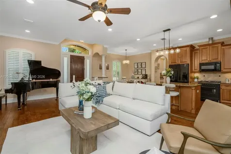 3502 W Cherokee Avenue Tampa FL 33611