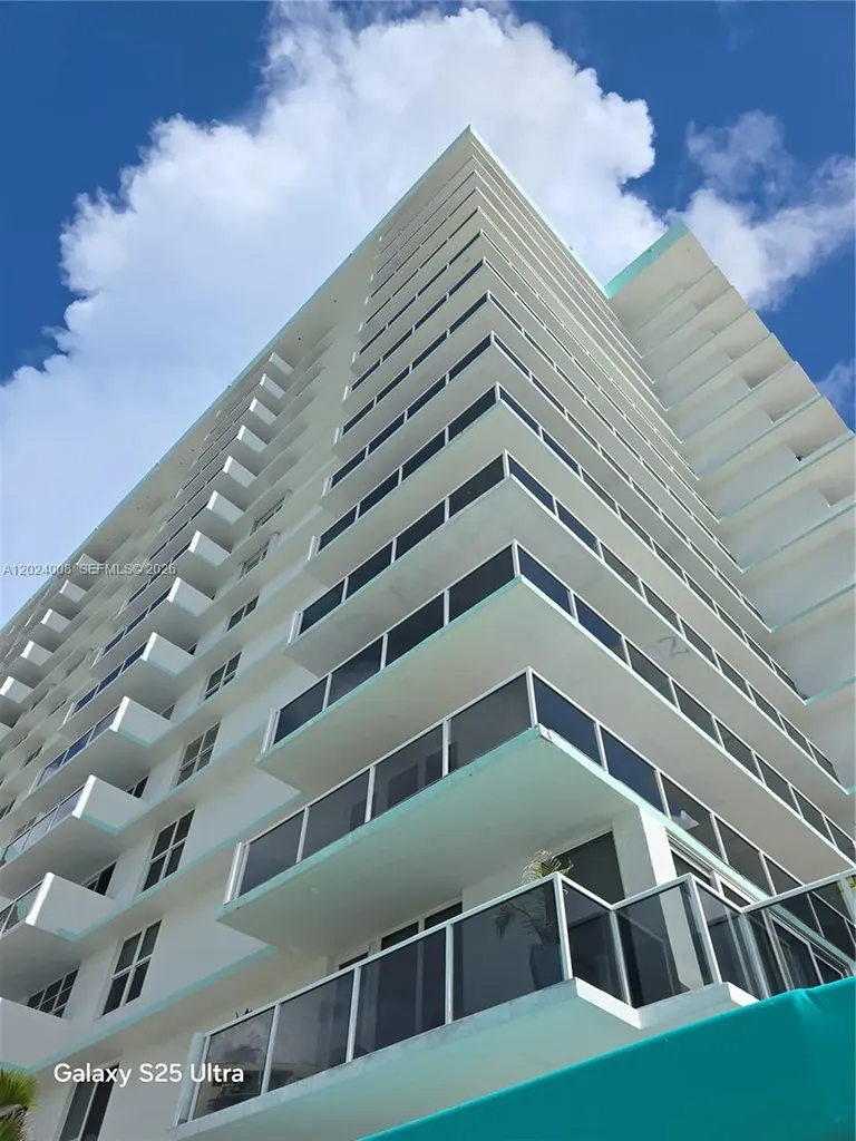 3725 S Ocean Drive Hollywood FL 33019