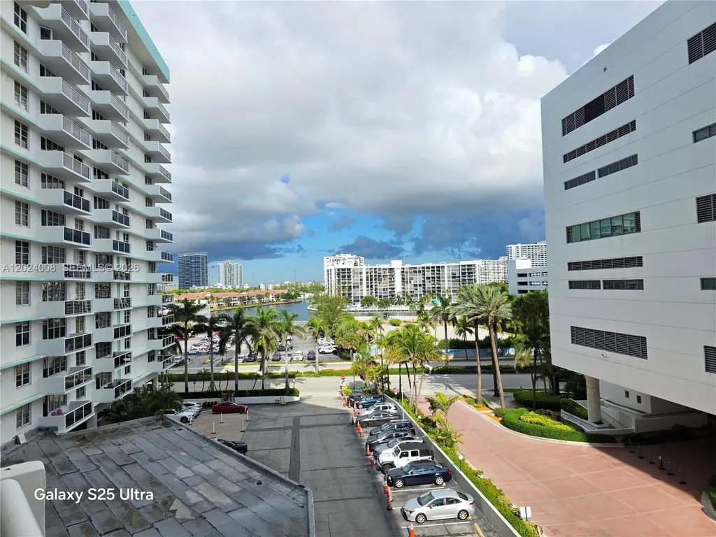 3725 S Ocean Drive Hollywood FL 33019