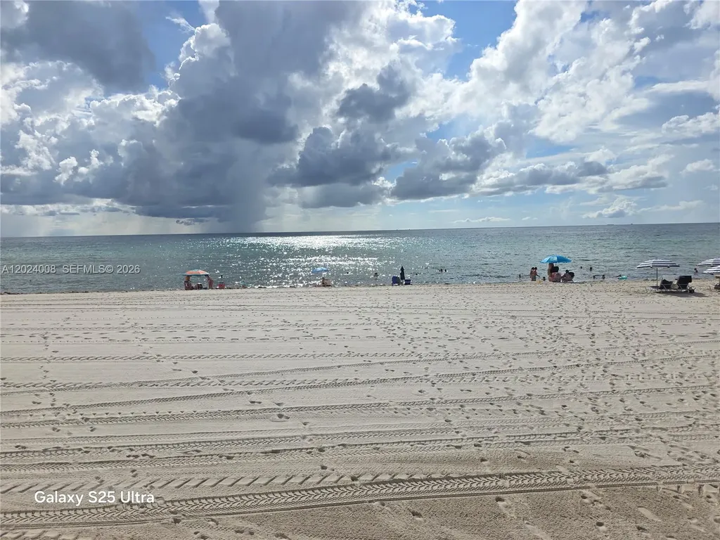 3725 S Ocean Drive Hollywood FL 33019