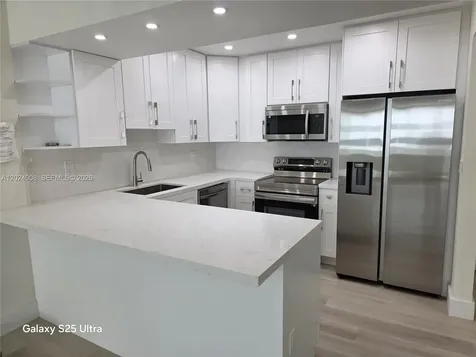 3725 S Ocean Drive Hollywood FL 33019