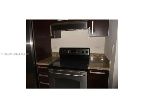 2525 SW 3 Avenue Miami FL 33129