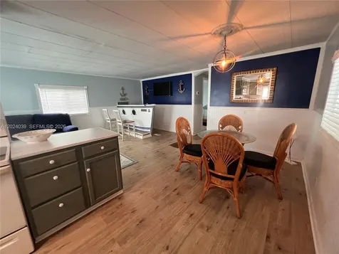 8709 SW 15th Street Davie FL 33324