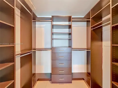 300 S Biscayne Boulevard Miami FL 33131