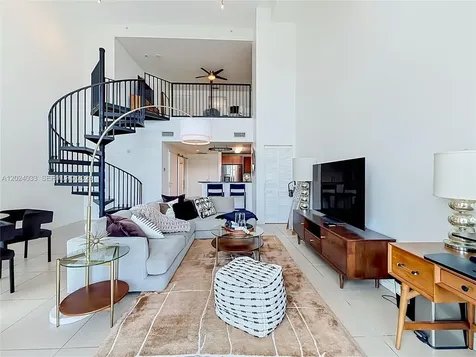 300 S Biscayne Boulevard Miami FL 33131