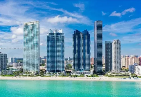 17121 Collins Avenue Sunny Isles Beach FL 33160