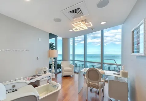 17121 Collins Avenue Sunny Isles Beach FL 33160