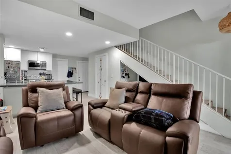 850 Sorrento Drive Weston FL 33326