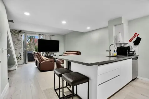 850 Sorrento Drive Weston FL 33326