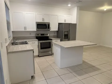 2731 SE 15th Street Homestead FL 33035