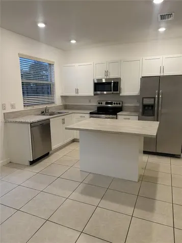 2731 SE 15th Street Homestead FL 33035