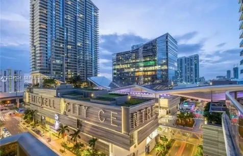 801 S Miami Avenue Miami FL 33130