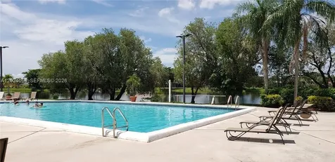 191 Lakeview Drive Weston FL 33326
