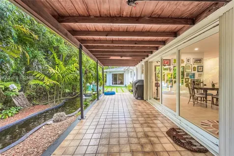 7741 SW 53rd Place Miami FL 33143
