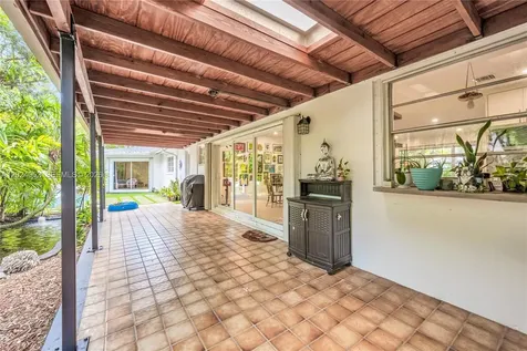 7741 SW 53rd Place Miami FL 33143
