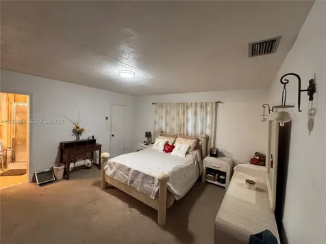 8121 SW 205th Street Cutler Bay FL 33189