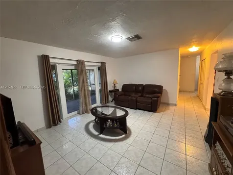 8121 SW 205th Street Cutler Bay FL 33189