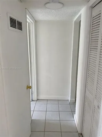 1300 W 47th Place Hialeah FL 33012