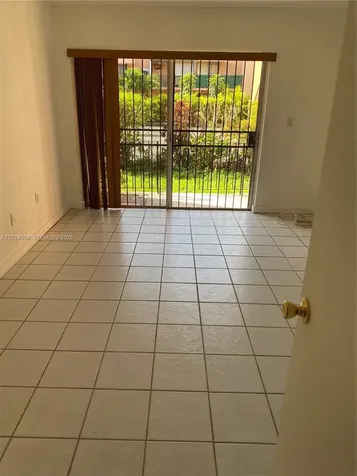 1300 W 47th Place Hialeah FL 33012
