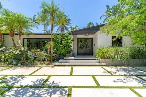 13400 SW 70th Avenue Pinecrest FL 33156
