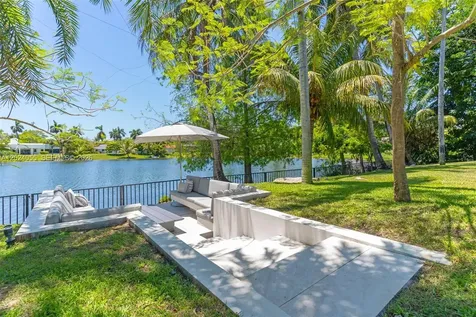 13400 SW 70th Avenue Pinecrest FL 33156