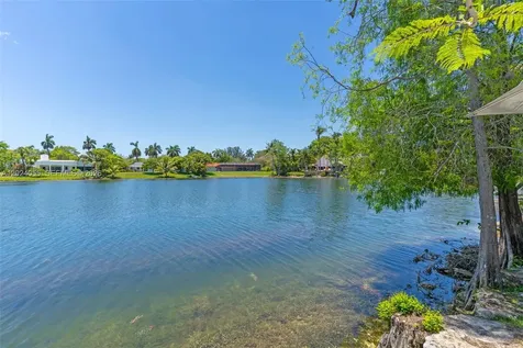 13400 SW 70th Avenue Pinecrest FL 33156
