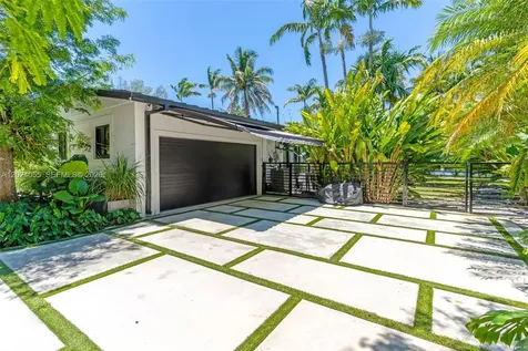13400 SW 70th Avenue Pinecrest FL 33156