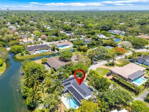 13400 SW 70th Avenue Pinecrest FL 33156