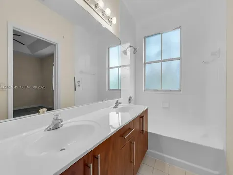 2511 SE 15th Court Homestead FL 33035