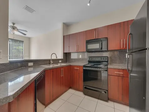 2511 SE 15th Court Homestead FL 33035
