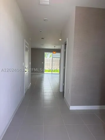 663 SE 13th St Circle Homestead FL 33034