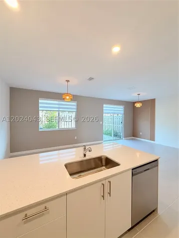 663 SE 13th St Circle Homestead FL 33034