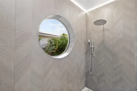550 S Shore Drive Miami Beach FL 33141