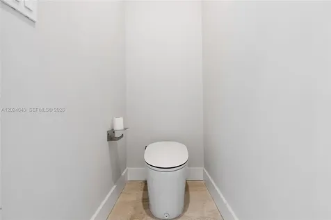 550 S Shore Drive Miami Beach FL 33141